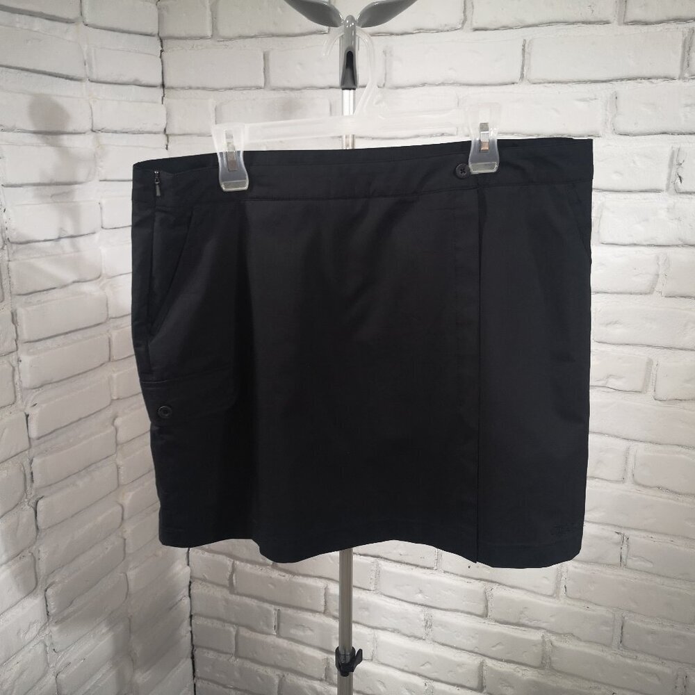 Avia Ladies Size XL Black Side Zipper Closure Active Skorts